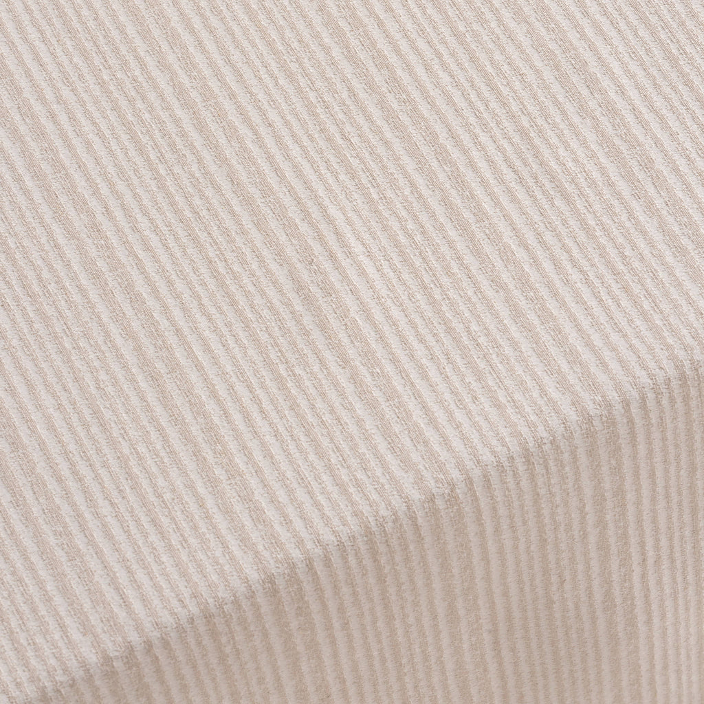 Anelo Jacquard Woven Stain Resistant Tablecloth